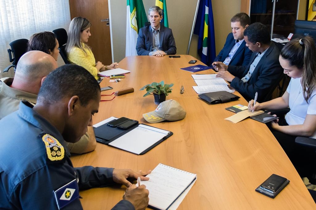 Sesp envia 32 policiais de unidades especializadas para Pontes e Lacerda