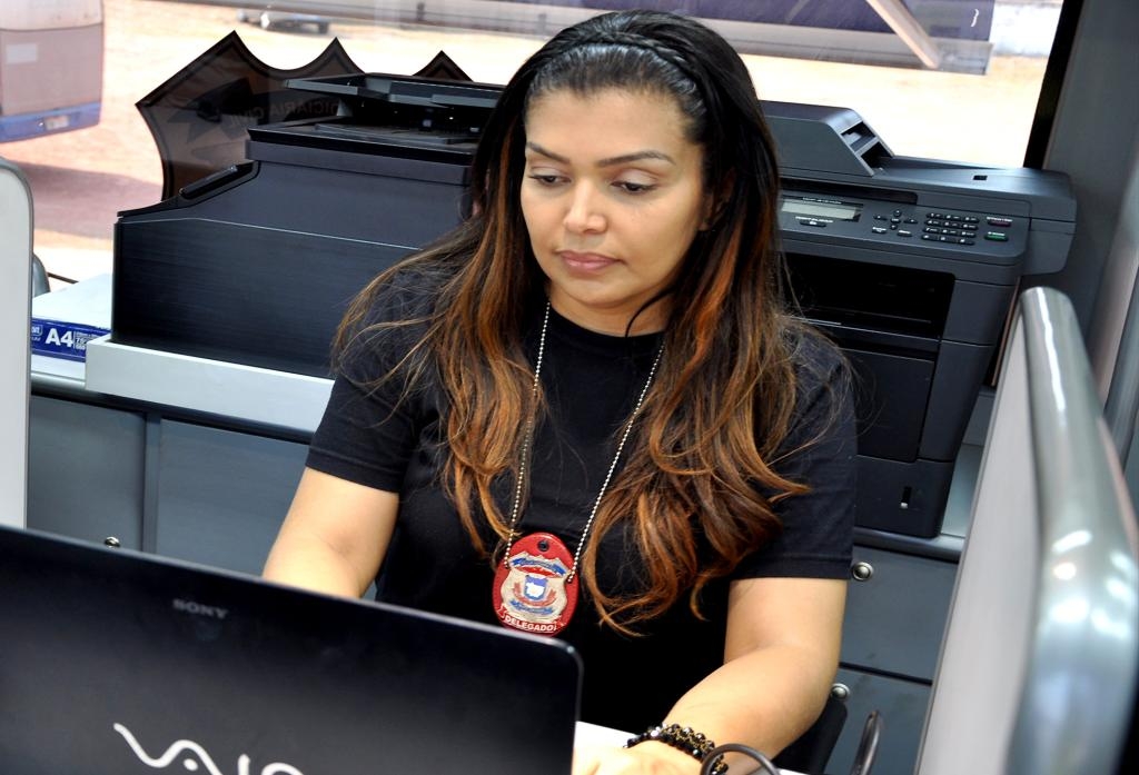 Delegada Ana Paula de Faria Campos, da Delegacia Especializada de Defesa da Mulher, da Criança e do Idoso de Várzea Grande