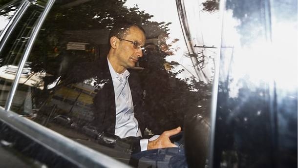 Marcelo Odebrecht chega para depor ao TSE