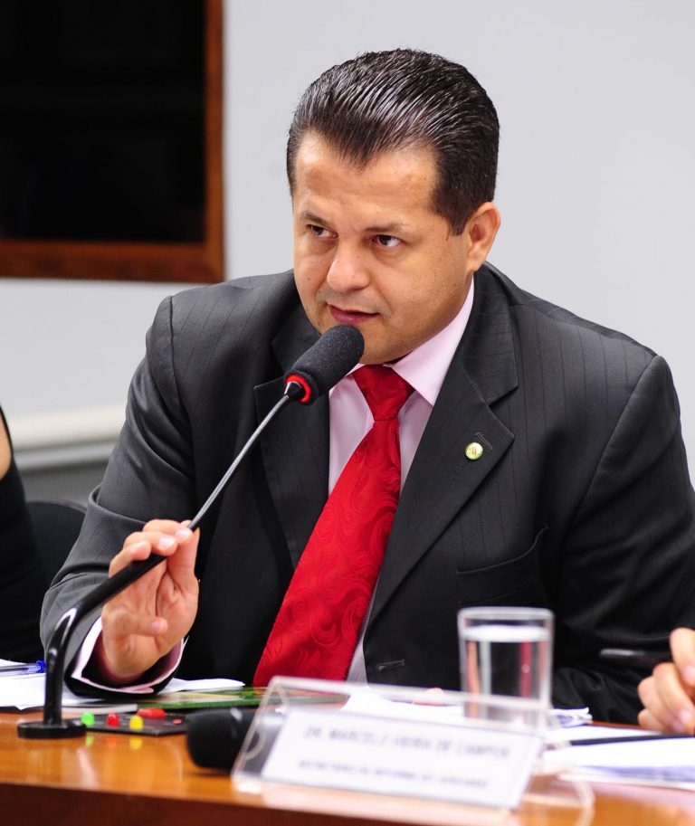 Deputado Valtenir Pereira.