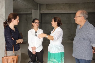 Procuradora Vanessa visita Santa Casa
