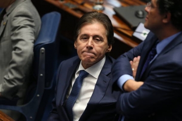 Senador Euncio Oliveira (PMDB-CE)