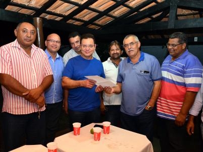 Presidente Eduardo Botelho rene com representantes de Nossa Senhora do Livramento