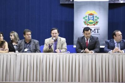 Audincia pblica para discutir a possibilidade de implantao de teto de gastos no estado de MT