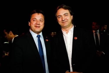 Wesley (dir.) e Joesley Batista, donos da Friboi, durante evento em São Paulo em agosto de 2013