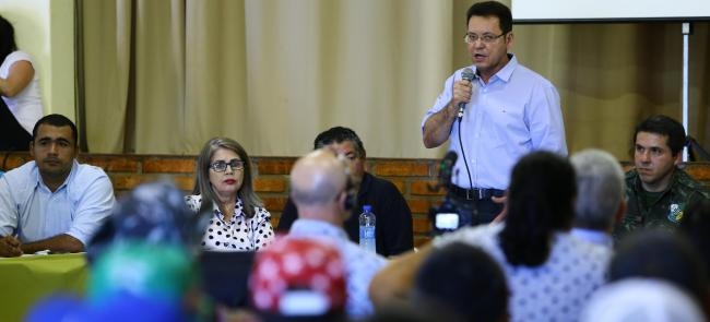 Presidente Eduardo Botelho participa de reunio em Santo Antonio do Leverger