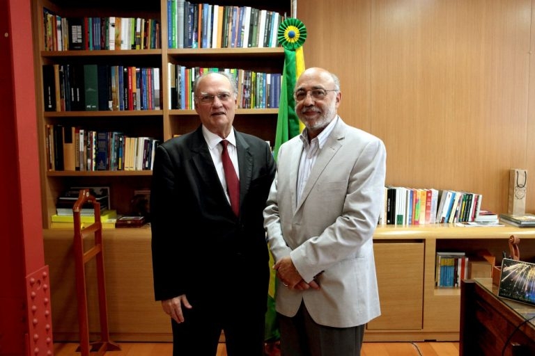 Roberto Freire ao lado de Joo Batista