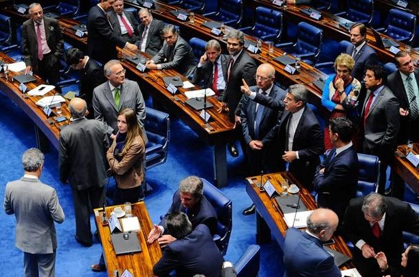 Lderes partidrios discutem adiamento de votao da votao da reforma trabalhista, no Senado