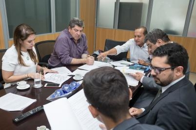 Reunio da Comisso para discutir a PEC do Teto dos Gastos