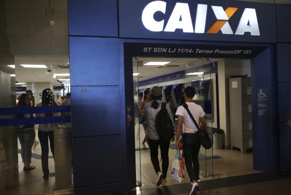 O calendrio de pagamento das cotas do PIS por idade e aposentadoria comea em 19 de outubro
