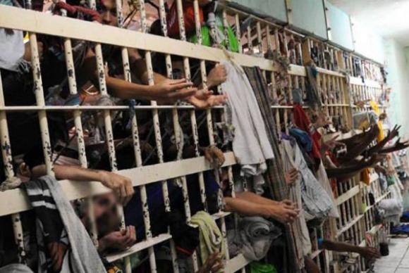 Brasil  o terceiro pas com maior nmero de pessoas presas, atrs dos Estados Unidos e China