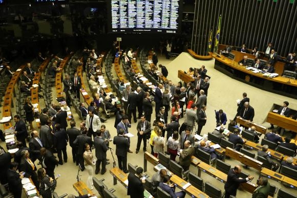 Sesso plenria do Congresso Nacional para apreciao de vetos presidenciais e do projeto que abre crdito especial para municpios