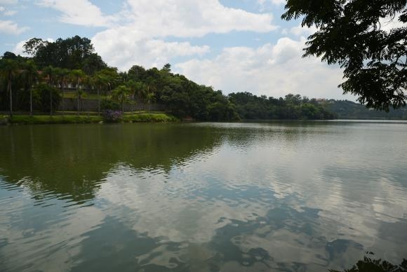 A barragem Sete Quedas faz parte do Sistema Cantareira de abastecimento de gua para a capital