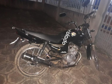 Moto da vtima estava estacionada e teve o combustvel furtado