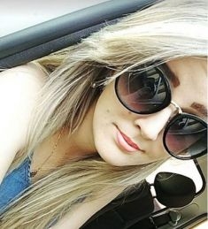 Larissa pilotava uma motocicleta quanta foi atropelada e morreu