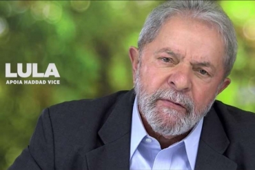 © Reprodução Lula apoia Haddad vice durante o programa eleitoral da coligação
