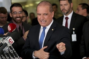 O ministro-chefe da Casa Civil, Onyx Lorenzoni, em entrevista no Palácio do Planalto - Wilson Dias/Agência Brasil