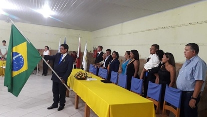 Sócio fundador do Rotaract Club Cristo Rei, Denival Bitencourt Reinaldo - Presidente da Rádio Alternativa FM Cristo Rei.