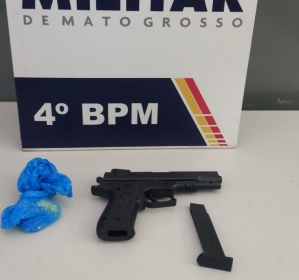 Menor disse que comprou simulacro pra brincar e matar passarinho