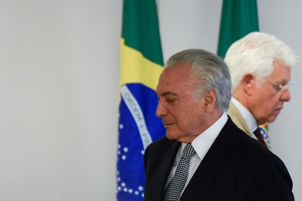 Michel Temer e Moreira Franco sero soltos  Foto: Mateus Bonomi/AGIF/AFP