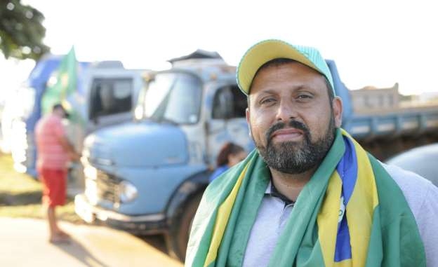 © Reprodução Facebook Wallace Costa Landim, conhecido como chorão, foi um dos líderes da greve dos caminhoneiros em 2018.