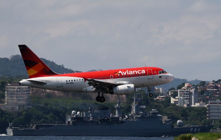 Avianca deve cancelar quase 2 mil voos até o dia 28 de abril - Reuter/Sergio Moraes/Direitos reservados