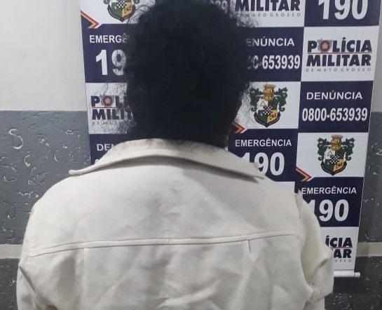 Suspeita foi quem acionou a PM e o Corpo de Bombeiros - Foto por: PMMT