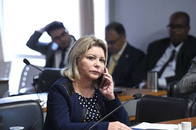 © Edison Rodrigues/Agência Senado A senadora Juíza Selma (PSL-MT) alega 'pressão partidária' e diz que pode deixar partido