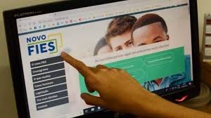 Inscries podem ser feitas na pgina do Fies na internet - Marcello Casal Jr/ Arquivo/Agncia Brasil