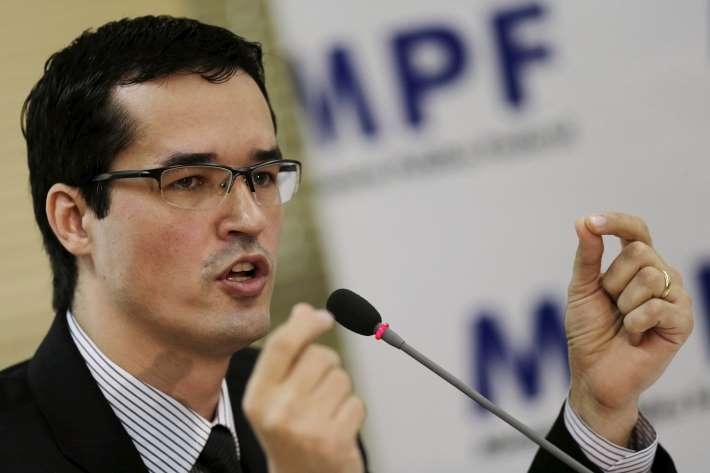  Fornecido por S.A. O Estado de So Paulo