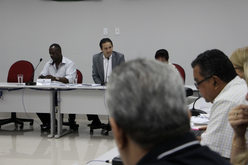 Secretrio Permnio Pinto reforou o compromisso da Educao na melhoraria da qualidade de ensino no Estado