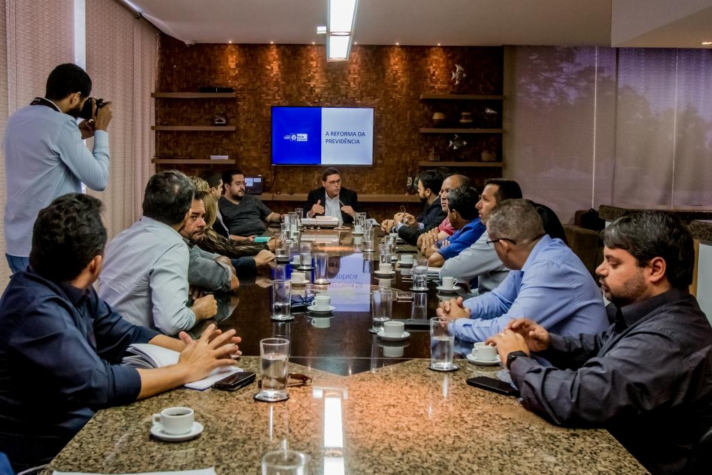 Reunião do Governo com deputados estaduais, sindicatos e associações de segurança pública - Foto: Christiano Antonucci
