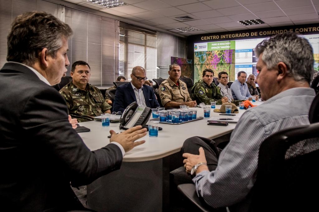 Governador se reúne com secretário de Segurança e demais autoridades na Sesp - Foto: Christiano Antonucci/Secom-MT