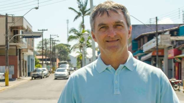 © Reprodução/ Facebook Renato não possui cargo público, mas tem participado da liberação de dinheiro para ao menos quatro municípios