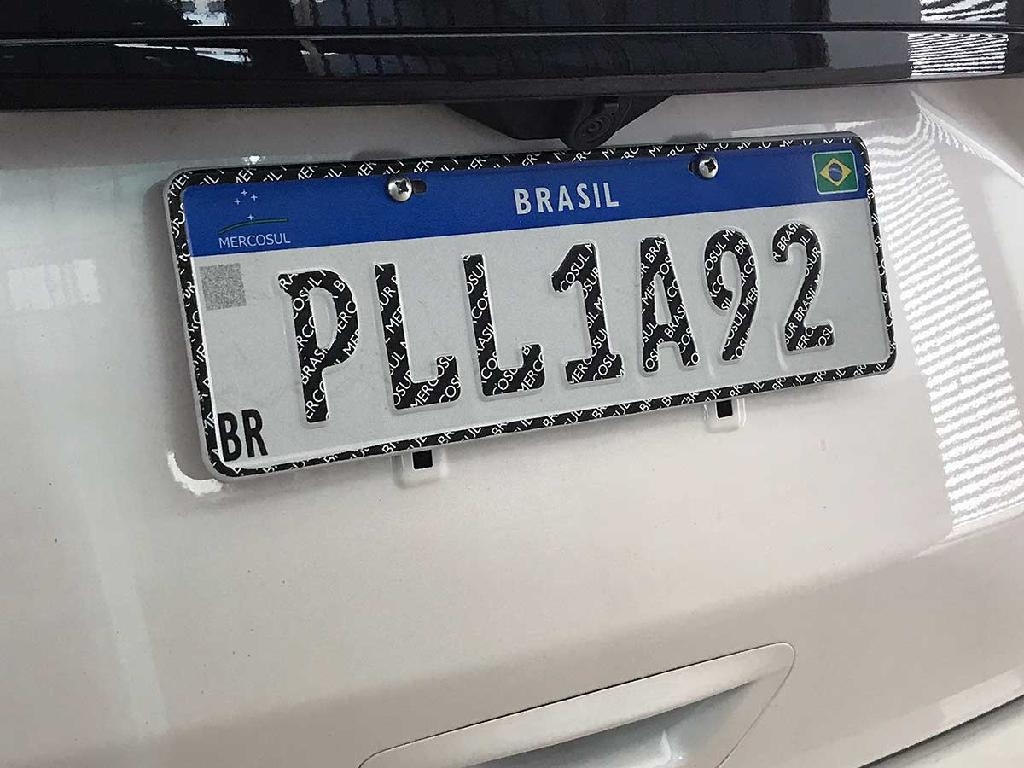 Nova placa modelo Mercosul - Foto: Marlos Ney Vidal