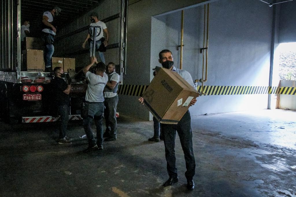 Governo recebe doao de 100 mil testes rpidos da JBS - Foto: Christiano Antonucci