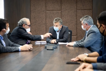 Assinatura de contrato com a Teltronic - Foto: Christiano Antonucci / Secom-MT