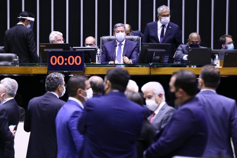 Presidente da Cmara, Arthur Lira, comanda a sesso do Plenrio