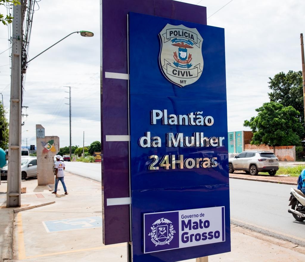 Secom-MT