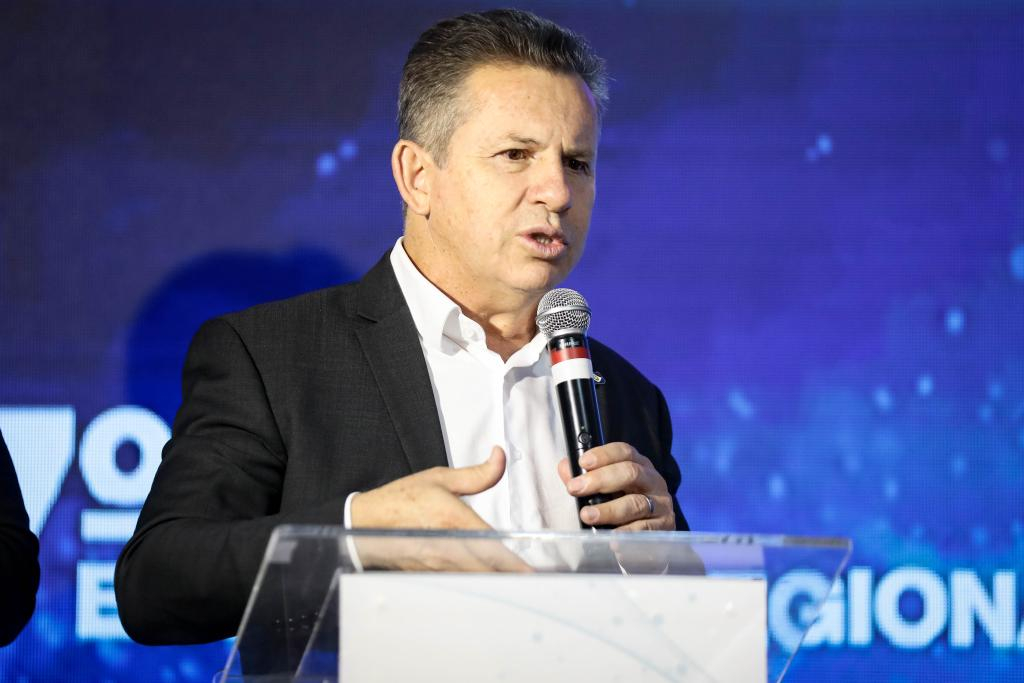 O governador Mauro Mendes
