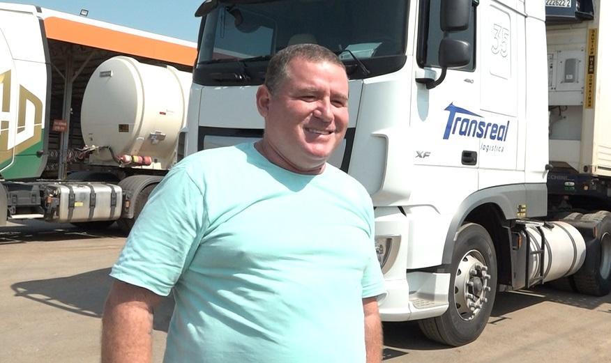 Motorista Marcos Serafin avaliou que obra no valor de R$ 618 milhões vai garantir um trânsito mais seguro pela via Foto: Secom-MT