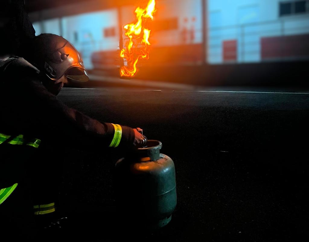 Toque de Alerta - Notícia: Corpo de Bombeiros alerta sobre riscos e  prevenção de vazamentos de gás em casa