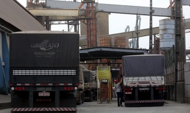 � Reuters/Paulo Whitaker/Direitos Reservados