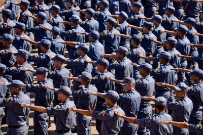 Alunos novos do corpo da PM-MT, ingressam na corporao.