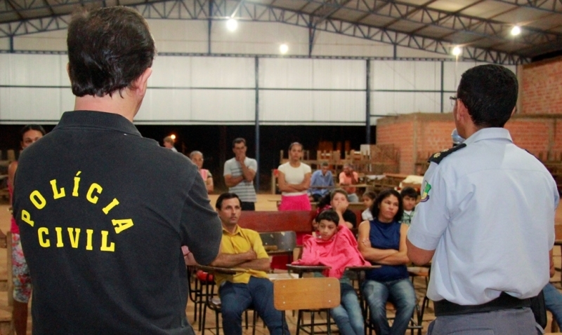 Delegado destacou ainda a importncia da participao da sociedade atravs de denncias pelo nmero 197